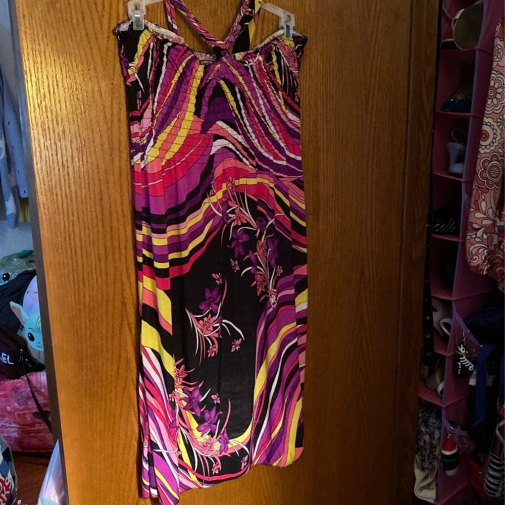 Purple floral summer dress. Super light weight and flowy. Cooling in the summer.